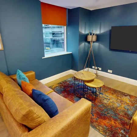 The Blue Haven In Manchester Apartmán