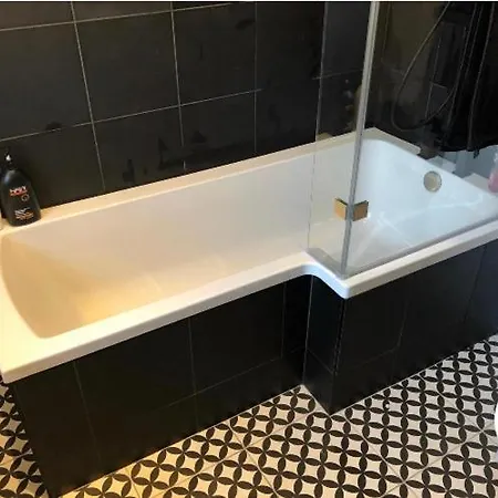 Apartment Stylish Comfortable With Free Parking *