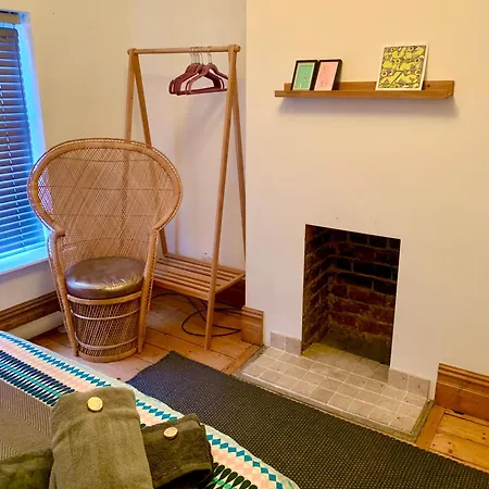 Apartment Stylish Comfortable With Free Parking