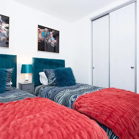 Waters Edge Apartman *