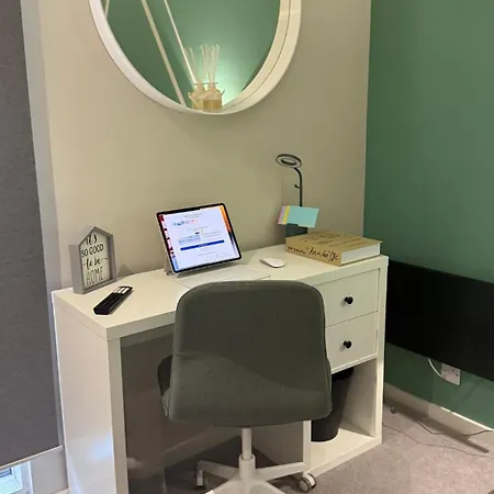 Luxury 2 Bed Deansgate Manchester