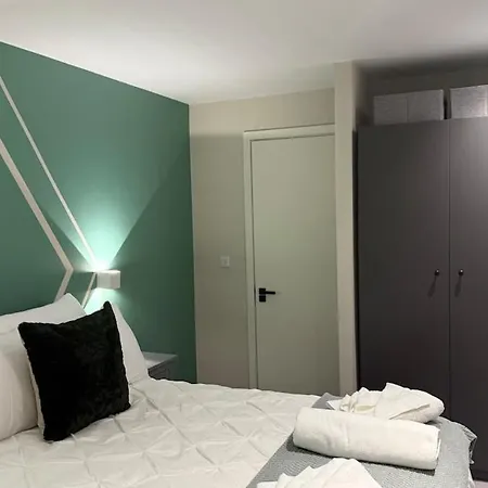 Luxury 2 Bed Deansgate Manchester