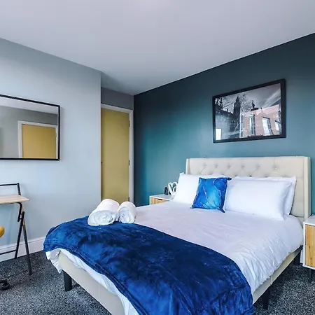 Diamond Centre Apartment