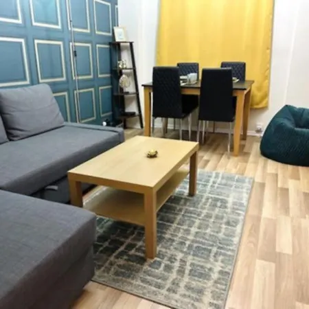 Apartment Prime Centre Apartment!