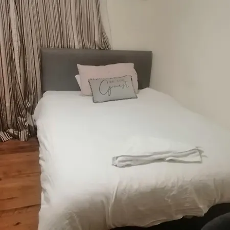 Png - Abernant Shared Facilities Guest house *
