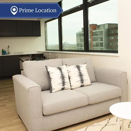 Dashing 1br Penthouse Near Mcr Stadiums