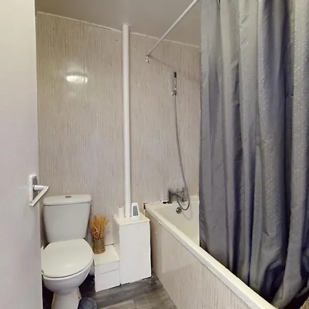 Amazing And Immaculate 2-bed House In Holiday home
