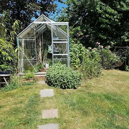 An Oasis Of Calm Next To M'cr Centre + Parking マンチェスター