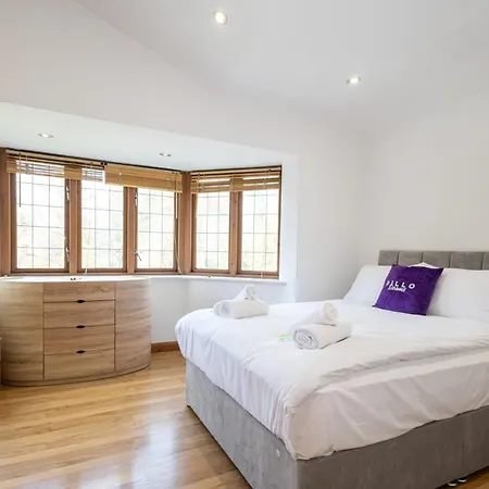Pillo - Abbey Grove Apartmán *
