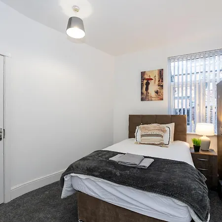 Guest house M6 *