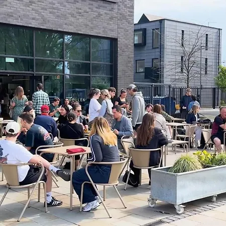 Superhost - Beautiful Canal Facing Apartment Manchester