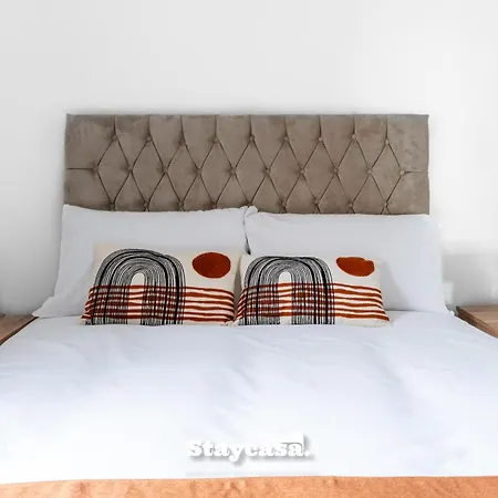 Alma Co-living - Private Self-cater Holiday home Manchester