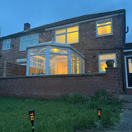 Charming Salford House