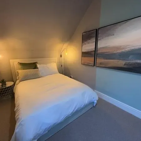 Apartment Chorlton Stylish & Convenient Manchester