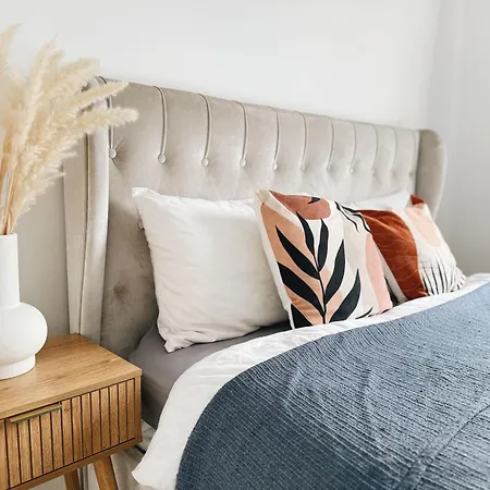 Three Bed Detached Near Centre Holiday home *