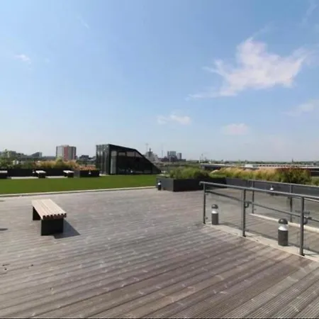 Bridge Water Point Апартаменты Манчестер