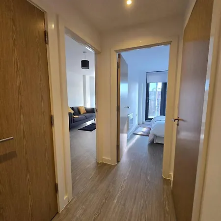 Away From In Appartement *