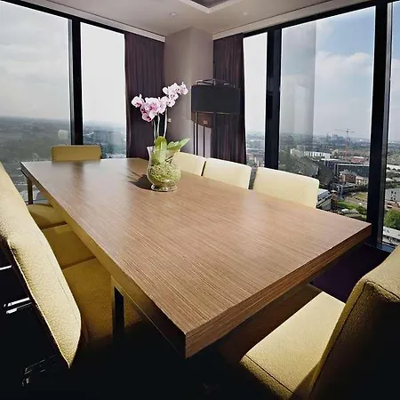 Hilton Deansgate Манчестер