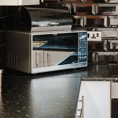 3Br | Parking | Contractor | A57 & M60 Links * マンチェスター