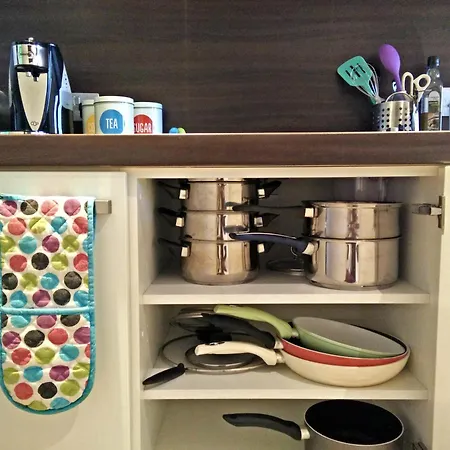 Apartmentsleeps5-balcony-petfriendly-aoarena-heatonpark-onstreetparking Apartment