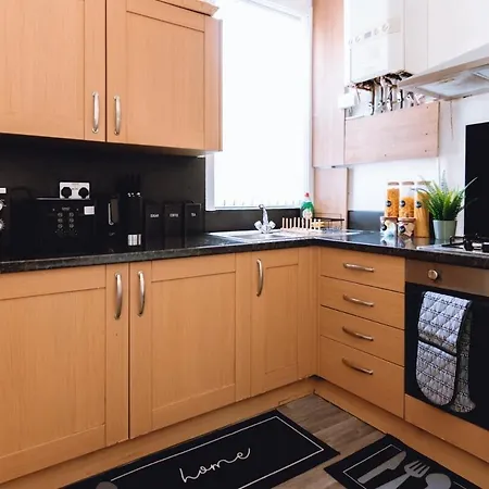 Luxe & Stylish In Near Center * Manchester