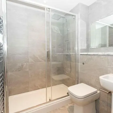 Luxe Apartment Manchester
