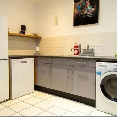 High-floor 2br In Heart Manchester