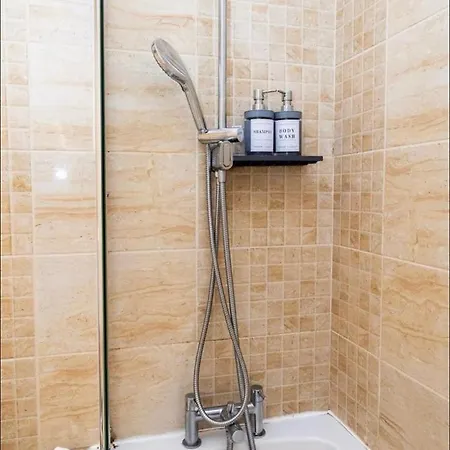 Lejlighed High-floor 2br In Heart *