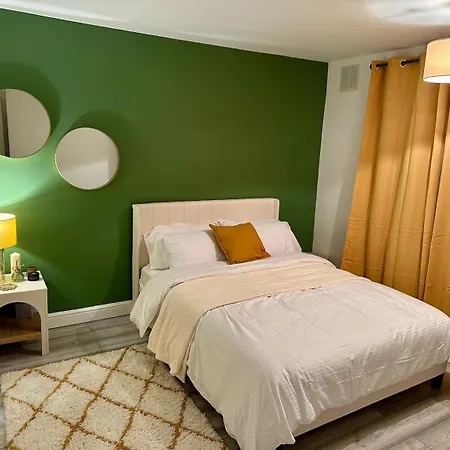 Cozy With Amenities Homestay szállás *