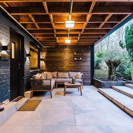 Opulent Oasis Large Luxury Sleeps 10 Σπίτι διακοπών