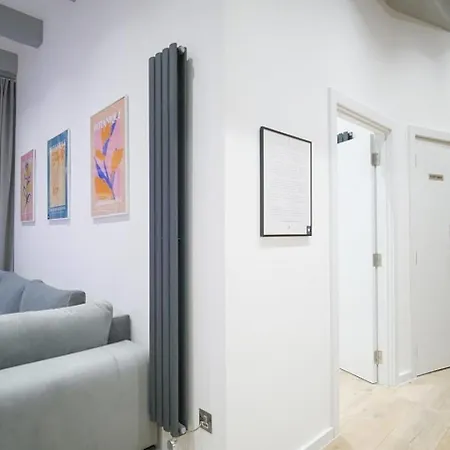 Chicago By The Heim Residences *