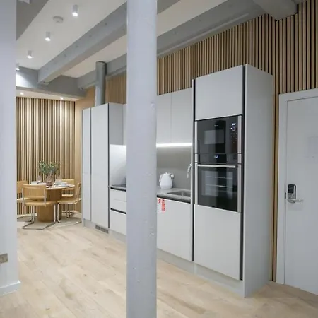 Chicago By The Heim Residences * Манчестер