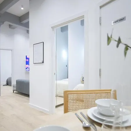 Chicago By The Heim Residences Апартаменты *