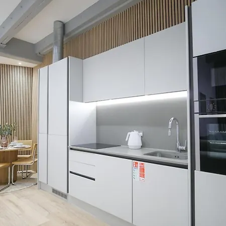 Chicago By The Heim Residences Апартаменты Манчестер