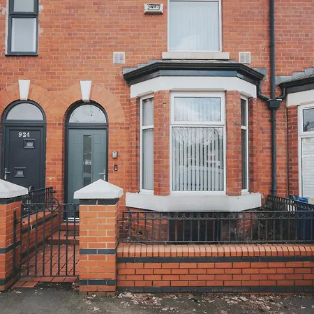 Vakantiehuis 4-bed Perfect For Contractors & Families W Free Parking