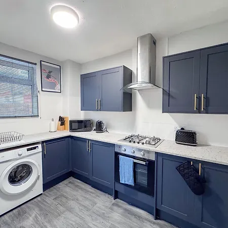 Casa vacanze Cozy - Sleeps 7 - Pool Table - Wifi - Parking Manchester