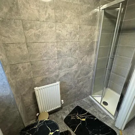 Stylish House Retreat In Holiday home *