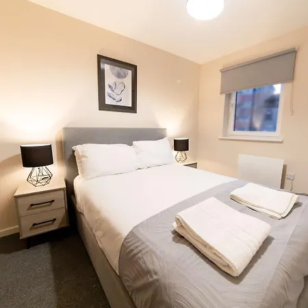 Apartament Spacious & Contemporary 2 Bed Manchester