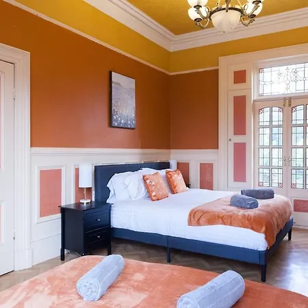 ヴィラ Victorian Elegance At Kingscliffe, Sleeps 17 *