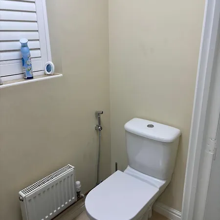Apartmán Affordable In A 4 Bedroom House