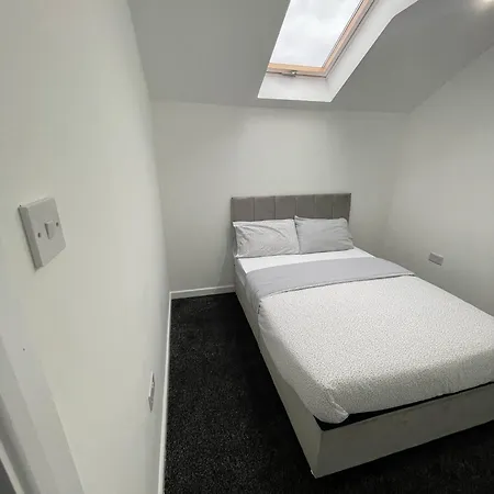 Modern 5 Bedroom House Feriehus Manchester