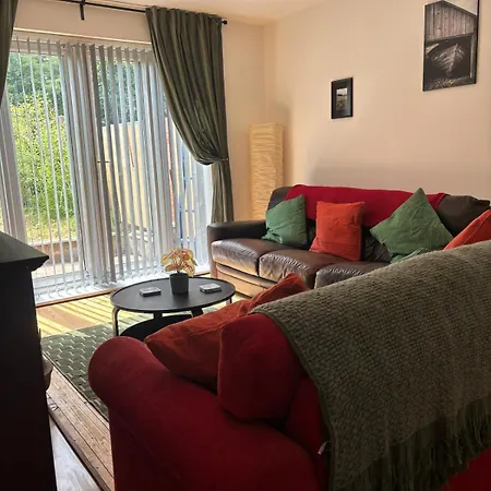 Casa de Férias Blackley Rustic Gem A Suburb Hideaway