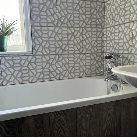 Blackley Rustic Gem A Suburb Hideaway Casa de Férias