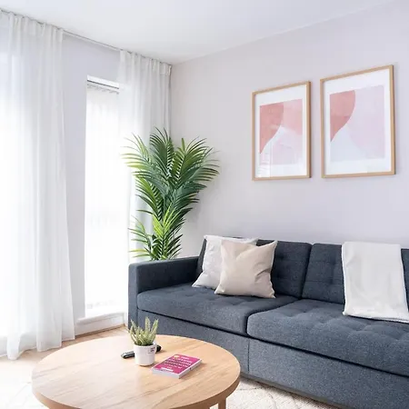 Apartamento Modern Bright In Salford With Private Parking Manchester