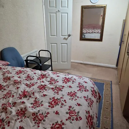 Thornsett Close * Manchester