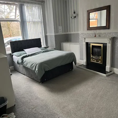 Homestay Away From Manchester