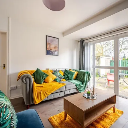 Hillside Haven In Holiday home *