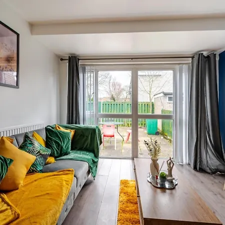 Hillside Haven In Prázdninový dům Manchester