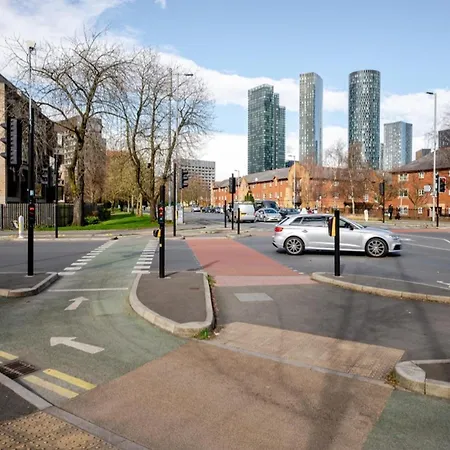 Hillside Haven In Prázdninový dům Manchester