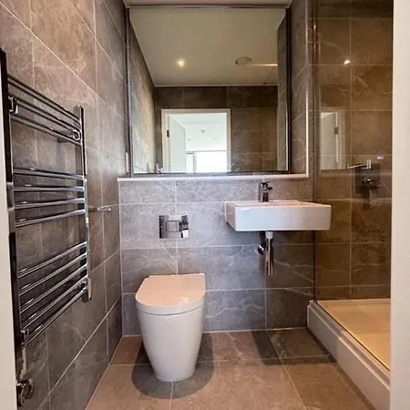 2 Bedroom With Views *